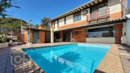 Casa com 4 Quartos à venda, 318m² no Três Figueiras, Porto Alegre