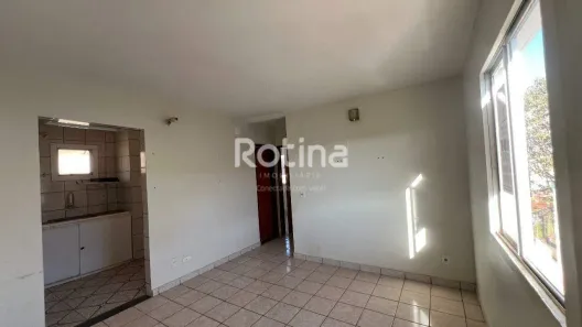 Apartamento com 2 Quartos à venda, 52m² no Chácaras Tubalina e Quartel, Uberlândia