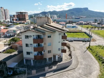 Apartamento com 2 Quartos à venda, 61m² no Jardim Eldorado, Palhoça