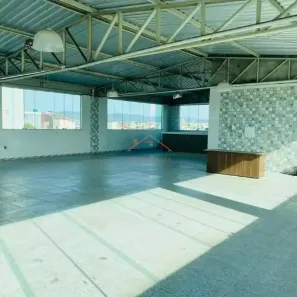 Sala Comercial para alugar, 200m² no Glória, Contagem