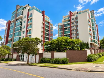 Apartamento com 3 Quartos à venda, 169m² no Água Verde, Curitiba