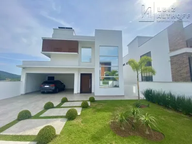 Casa com 3 Quartos à venda, 350m² no Pedra Branca, Palhoça