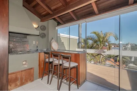 Casa de Condomínio com 3 Quartos à venda, 144m² no Ipanema, Porto Alegre