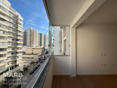 Apartamento com 3 Quartos à venda, 97m² no Centro, Florianópolis