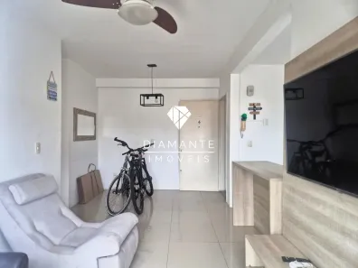 Apartamento com 3 Quartos à venda, 68m² no Camaquã, Porto Alegre