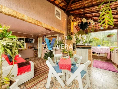 Casa com 2 Quartos à venda, 47m² no Tijuca, Teresópolis