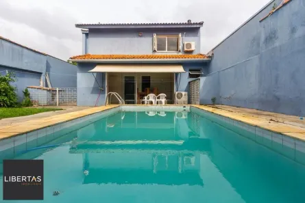 Casa com 4 Quartos à venda, 245m² no Ipanema, Porto Alegre