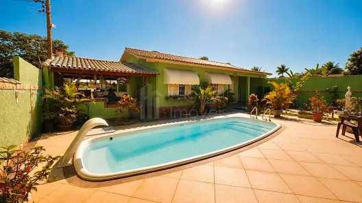 Casa com 4 Quartos à venda, 97m² no Coqueiral, Araruama