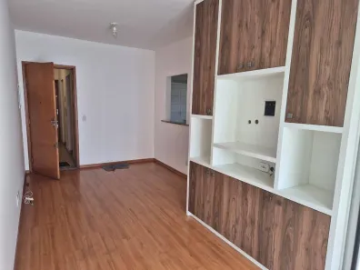 Apartamento com 2 Quartos para alugar, 54m² no Liberdade, São Paulo