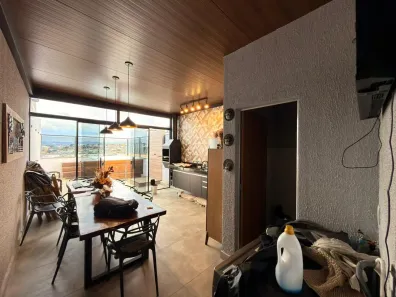 Casa com 3 Quartos à venda, 180m² no Parque Xangri-Lá, Contagem