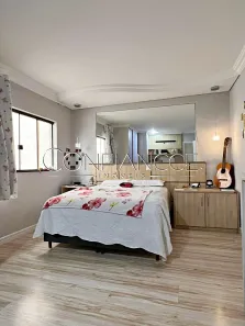 Casa com 5 Quartos à venda, 583m² no Bacacheri, Curitiba