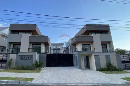 Casa com 3 Quartos à venda, 256m² no Campina do Siqueira, Curitiba