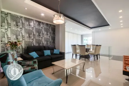 Casa com 3 Quartos à venda, 440m² no Velha, Blumenau