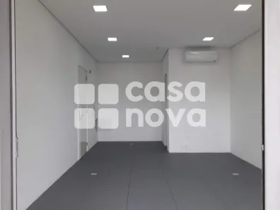 Sala Comercial à venda, 30m² no Barra Funda, São Paulo