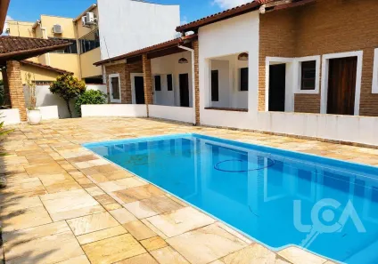 Casa com 5 Quartos à venda, 418m² no Praia das Palmeiras, Caraguatatuba