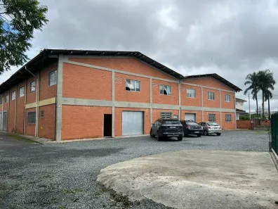 Galpão/Depósito/Armazém para alugar, 300m² no Costa e Silva, Joinville
