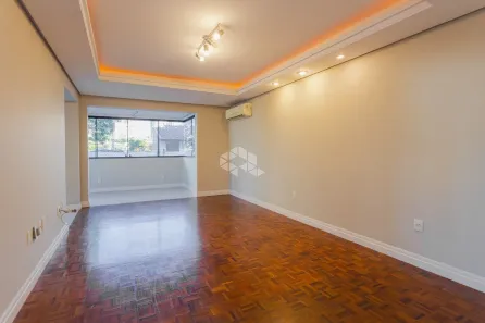 Apartamento com 3 Quartos à venda, 138m² no Passo da Areia, Porto Alegre