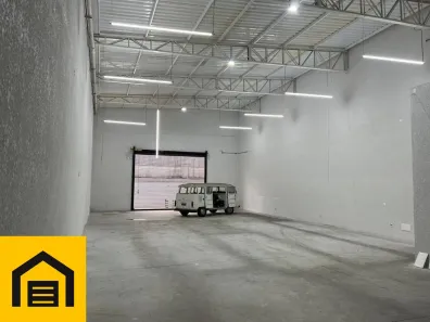Galpão/Depósito/Armazém para alugar, 200m² no Vila Alzira, Santo André