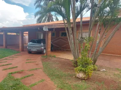 Casa com 3 Quartos à venda, 240m² no O Estribo, Avaré