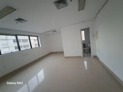 Sala Comercial para alugar, 32m² no Itaim Bibi, São Paulo