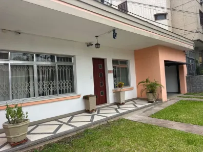 Casa com 4 Quartos à venda, 300m² no Teresópolis, Porto Alegre