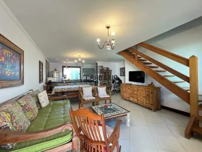 Casa de Condomínio com 3 Quartos à venda, 175m² no Nova Guarapari, Guarapari