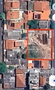 Lote/Terreno com 1 Quarto à venda, 11m² no Segismundo Pereira, Uberlândia