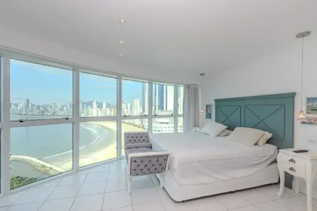 Apartamento com 2 Quartos à venda, 96m² no Pioneiros, Balneário Camboriú