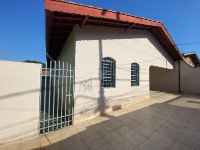 Casa com 3 Quartos para alugar, 210m² no Jardim Conceição, Campinas
