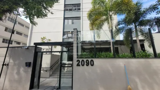 Apartamento com 2 Quartos para alugar, 72m² no Cambuí, Campinas
