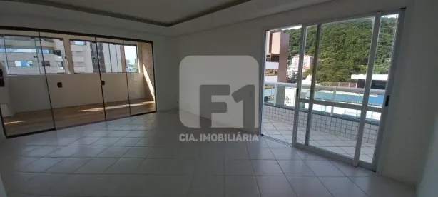 Apartamento com 3 Quartos à venda, 146m² no Centro, Florianópolis