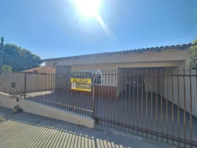 Casa com 3 Quartos para alugar, 197m² no Cancelli, Cascavel