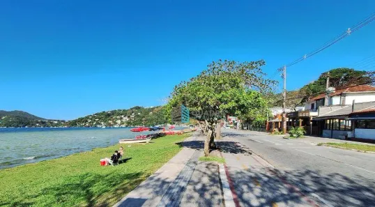 Imóvel Comercial com 14 Quartos à venda, 2694m² no Lagoa da Conceição, Florianópolis