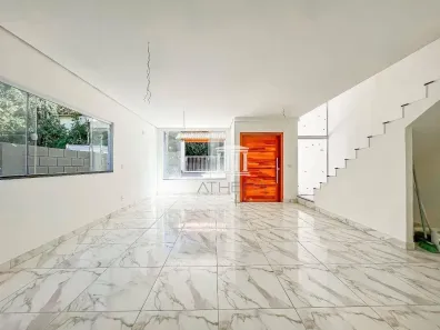 Casa com 4 Quartos à venda, 219m² no Serrinha, Teresópolis