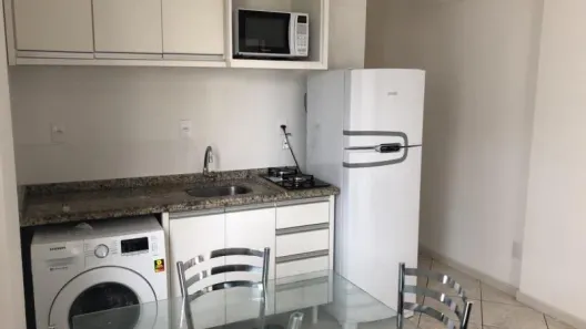 Apartamento com 1 Quarto para alugar, 39m² no Centro, Florianópolis