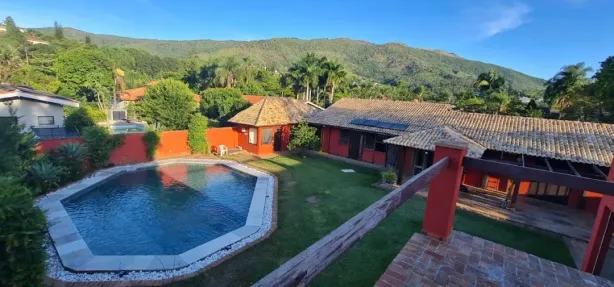 Casa com 4 Quartos para venda ou aluguel, 401m² no Condomínio Flamboyant-B, Atibaia