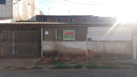 Casa com 6 Quartos à venda, 150m² no Recanto das Emas, Brasília
