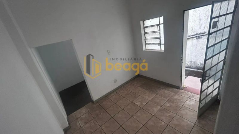 Casa com 3 quartos — Bonfim, Belo Horizonte