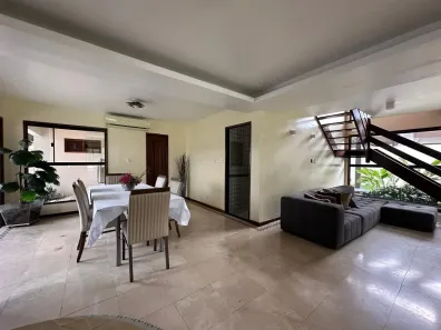 Casa de Condomínio com 5 Quartos à venda, 650m² no Val-de-Cães, Belém