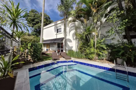 Casa de Condomínio com 4 Quartos à venda, 288m² no Santo Amaro, São Paulo