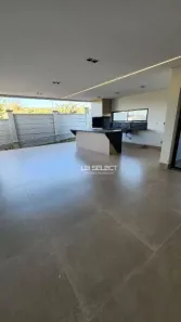 Casa de Condomínio com 3 Quartos à venda, 235m² no Granja Marileusa, Uberlândia