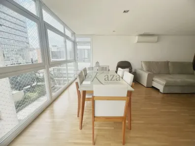 Apartamento com 3 Quartos à venda, 180m² no Cerqueira César, São Paulo