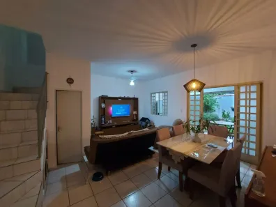 Casa com 3 Quartos à venda, 144m² no Chácara do Visconde, Taubaté