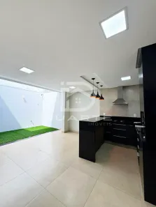 Casa com 3 Quartos à venda, 161m² no São Carlos, Anápolis