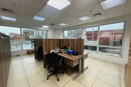 Ponto Comercial à venda, 75m² no Mirandópolis, São Paulo