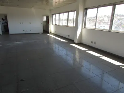 Sala Comercial para alugar, 125m² no Carlos Prates, Belo Horizonte