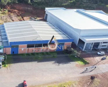 Imóvel Comercial para alugar, 2000m² no Ana Rech, Caxias do Sul