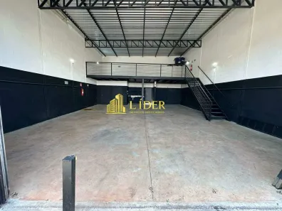 Galpão/Depósito/Armazém para alugar, 115m² no Pampulha, Uberlândia