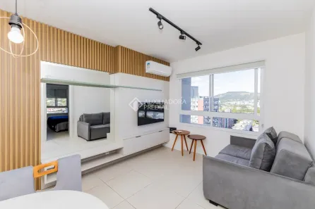Apartamento com 1 Quarto para alugar, 40m² no Partenon, Porto Alegre