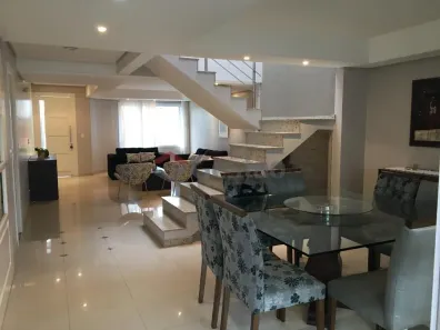 Sobrado com 4 Quartos à venda, 289m² no Estância Velha, Canoas